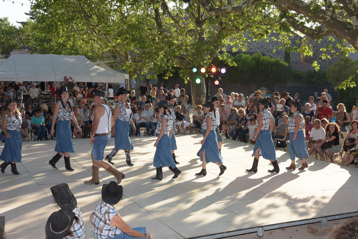 Country Roque Festival La Roque d'Anthéron Tourisme Country Roque Festival La Roque d'Anthéron Tourisme